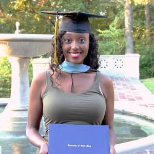 Meet your Posher, Michelle